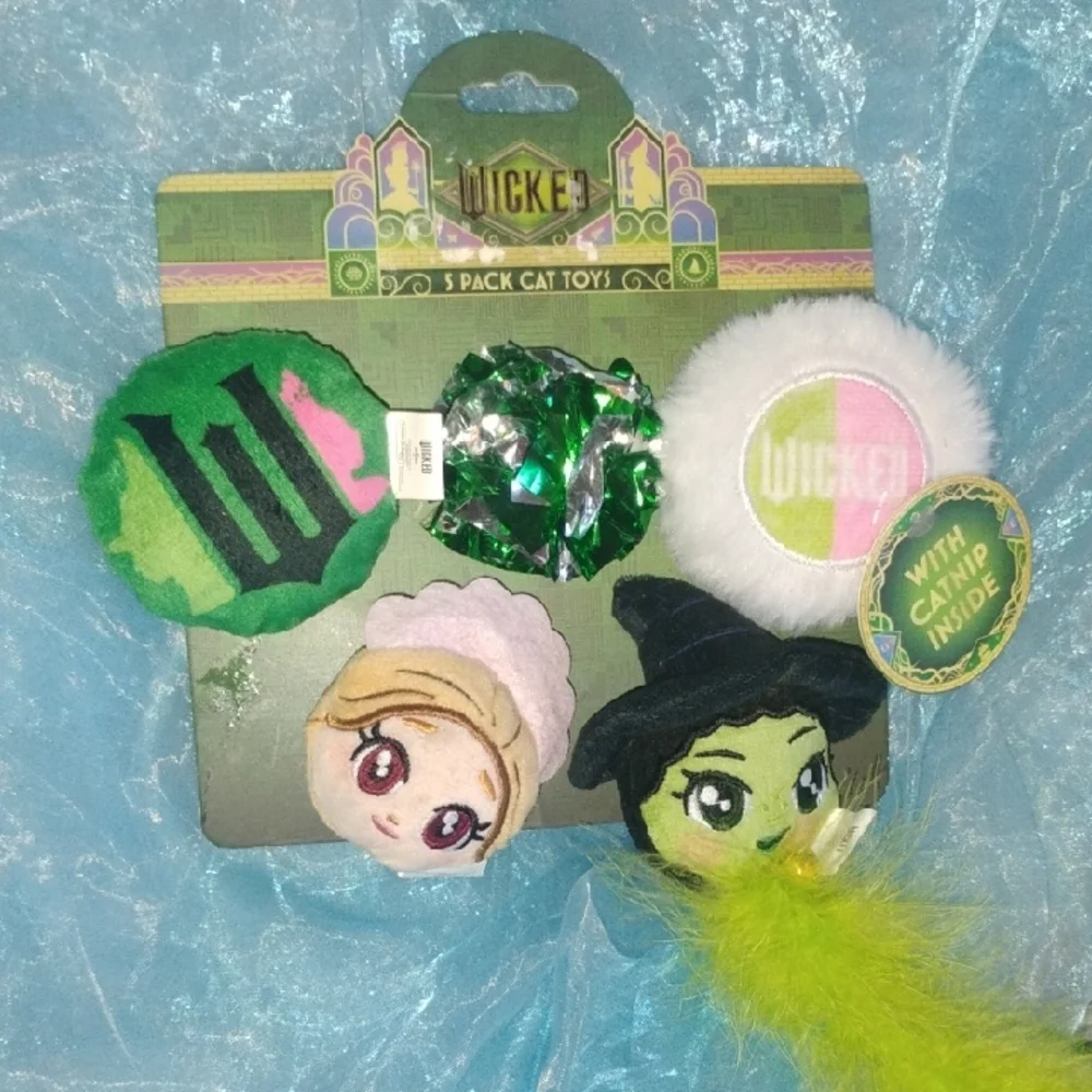 Wicked Cat Toy Set with Green and White Designs